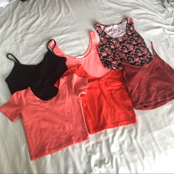 American Apparel Tops - ❌🚫SOLD🚫❌American Apparel & F21 Crop Top Lot